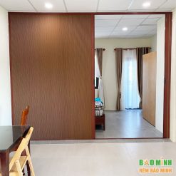 Giá rèm vách ngăn tổ ong VTO67