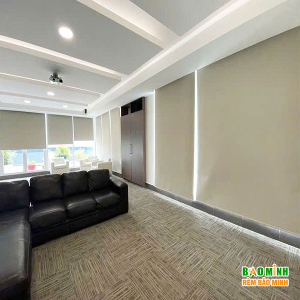 Rèm Cuốn Bảo Vệ Nội Thất Khỏi Nắng - Mã RC136